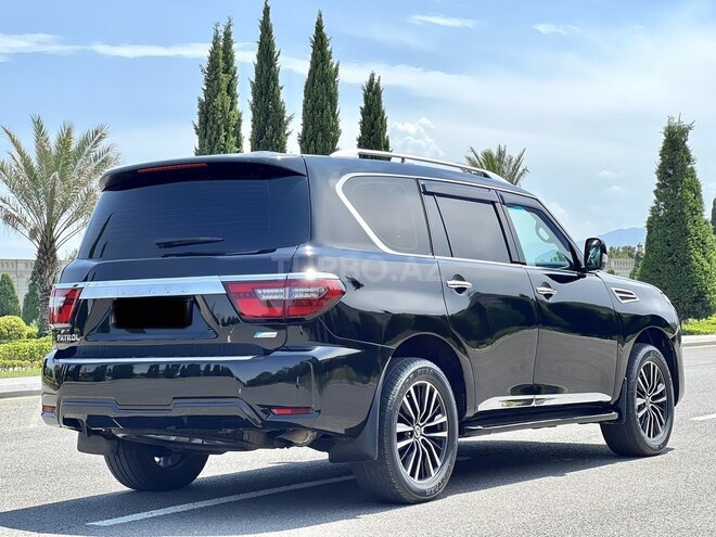 Nissan Patrol 2010, 189,632 km - 5.6 l - Gəncə