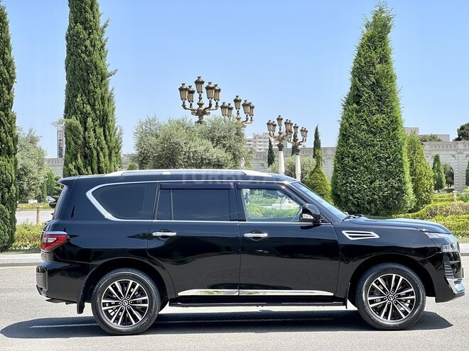 Nissan Patrol 2010, 189,632 km - 5.6 l - Gəncə