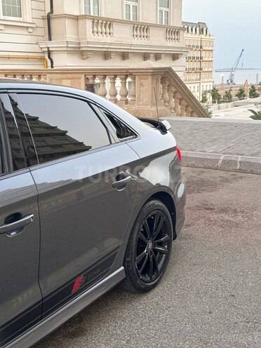 Audi A3 2014, 135,000 km - 1.8 л - Bakı