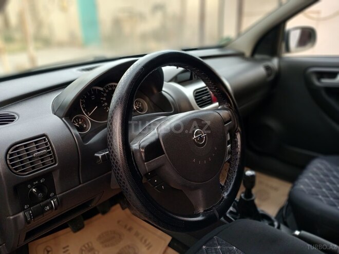 Opel Corsa 2005, 220,000 km - 1.2 л - Bakı