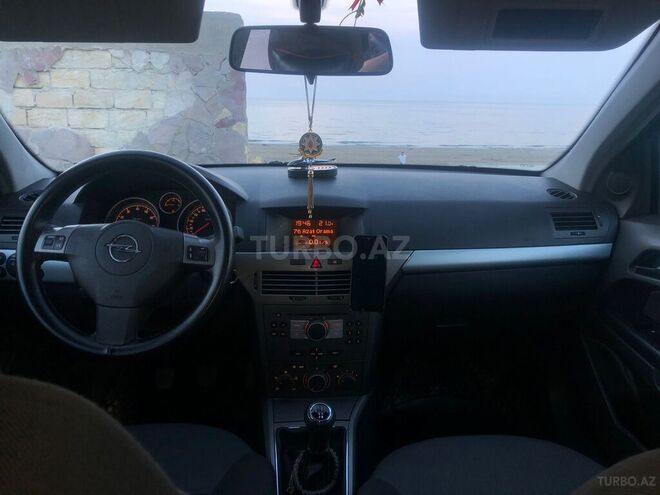 Opel Astra 2005, 177,000 km - 1.4 l - Bakı