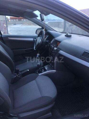 Opel Astra 2005, 177,000 km - 1.4 l - Bakı