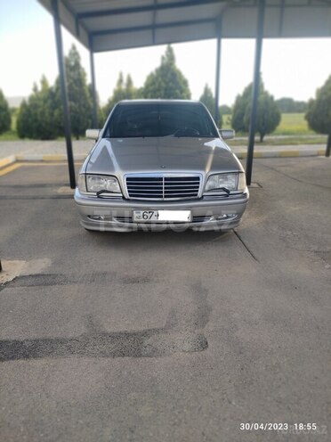 Mercedes C 220 1999, 400,000 km - 2.2 l - Bakı