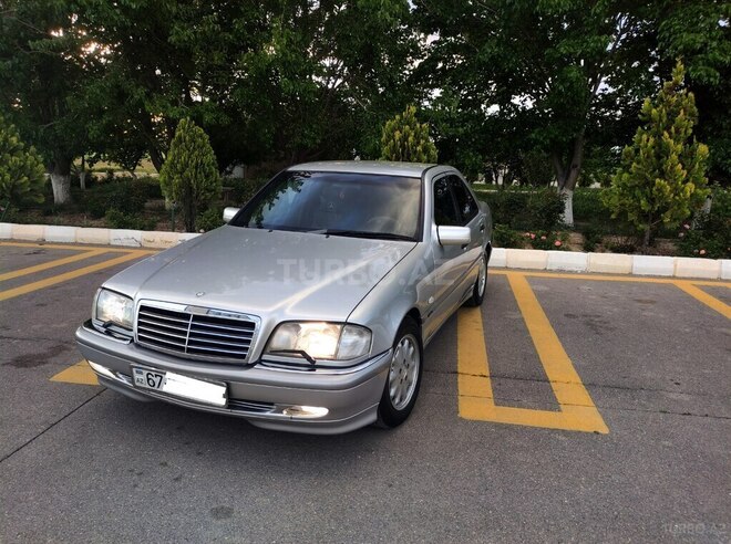 Mercedes C 220 1999, 400,000 km - 2.2 l - Bakı
