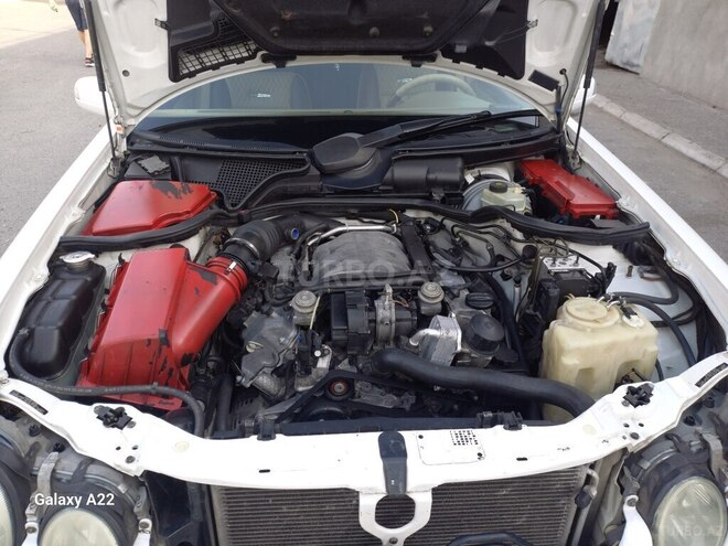 Mercedes E 320 2001, 311,621 km - 3.2 l - Bakı