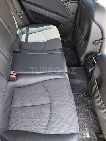 Mercedes E 220 2006, 325,000 km - 2.2 l - Bakı