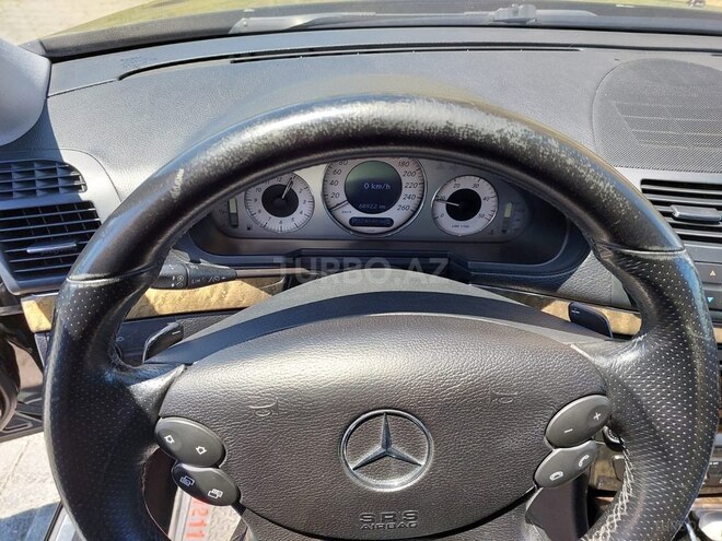 Mercedes E 220 2006, 325,000 km - 2.2 l - Bakı