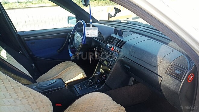 Mercedes C 180 1998, 330,000 km - 1.8 l - Bakı