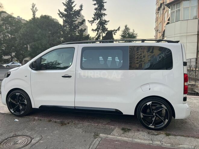 Toyota  2019, 54,000 km - 1.5 l - Bakı