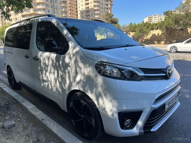 Toyota  2019, 54,000 km - 1.5 l - Bakı