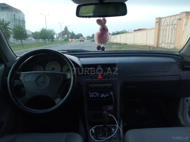 Mercedes C 280 1999, 271,560 km - 2.8 l - Gəncə