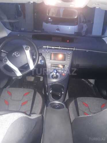 Toyota Prius 2013, 185,600 km - 1.8 л - Bakı