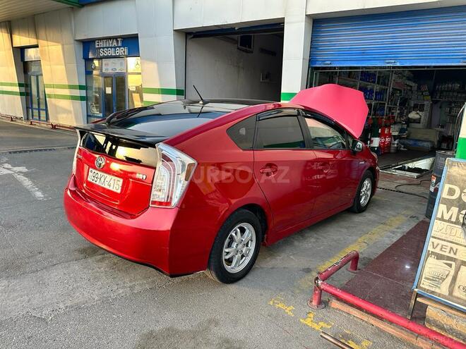 Toyota Prius 2013, 185,600 km - 1.8 л - Bakı