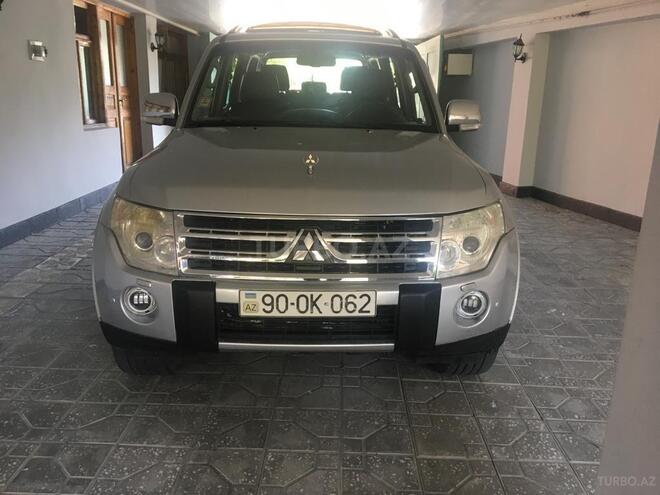 Mitsubishi Pajero 2011, 241,000 km - 3.5 l - Zaqatala