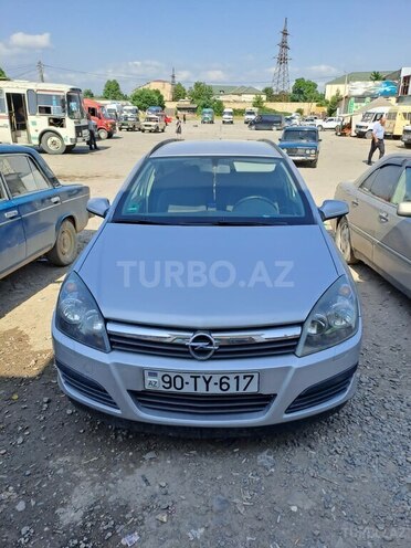 Opel Astra 2006, 192,000 km - 1.4 l - Quba