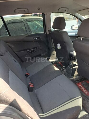 Opel Astra 2006, 192,000 km - 1.4 l - Quba