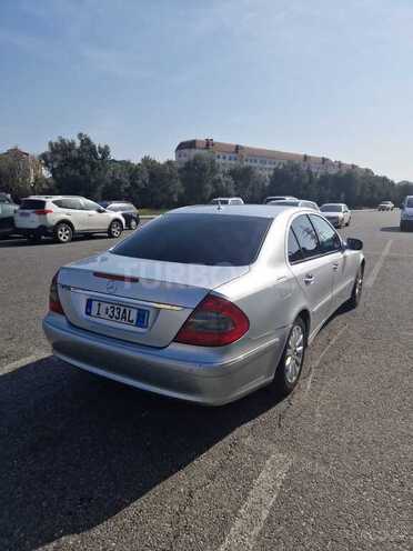 Mercedes E 220 2007, 260,000 km - 2.2 л - Bakı