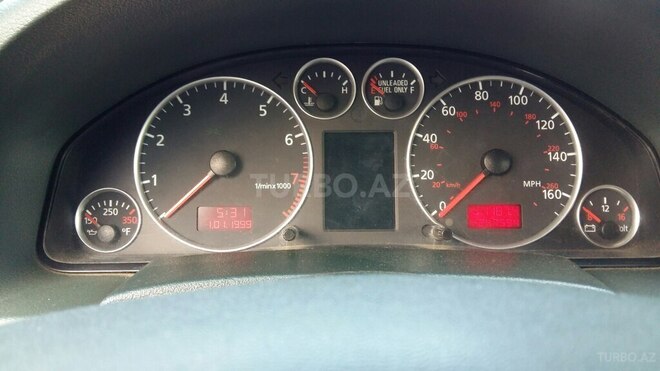 Audi A6 allroad 2001, 295,000 km - 2.7 l - Cəlilabad