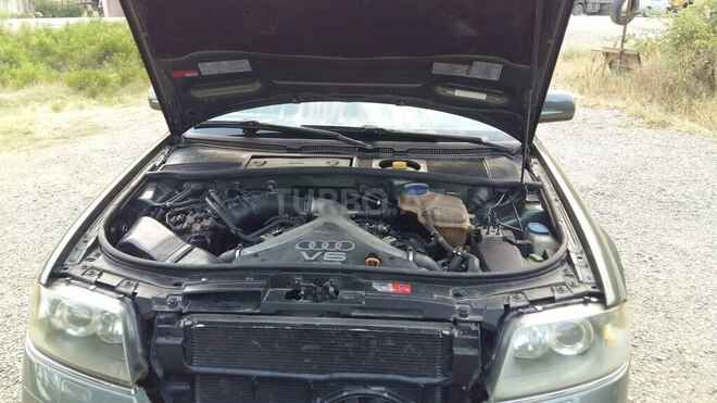 Audi A6 allroad 2001, 295,000 km - 2.7 l - Cəlilabad