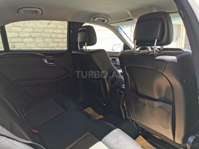 Mercedes E 220 2009, 277,000 km - 2.2 l - Bakı