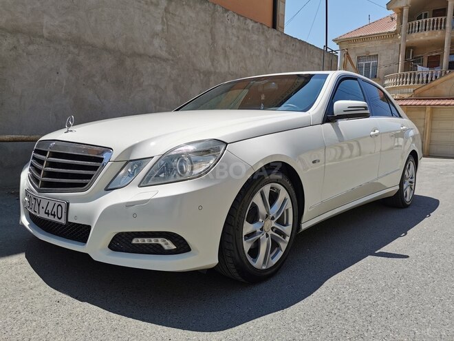 Mercedes E 220 2009, 277,000 km - 2.2 l - Bakı