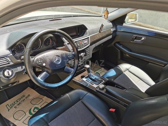 Mercedes E 220 2009, 277,000 km - 2.2 l - Bakı