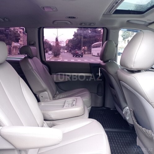 Kia Carnival 2013, 193,000 km - 2.2 l - Bakı