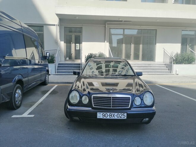 Mercedes E 240 1999, 343,000 km - 2.4 l - Bakı