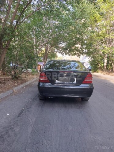 Mercedes C 220 2003, 236,578 km - 2.2 l - Bakı