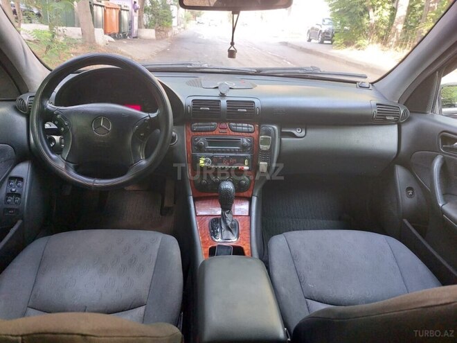 Mercedes C 220 2003, 236,578 km - 2.2 l - Bakı
