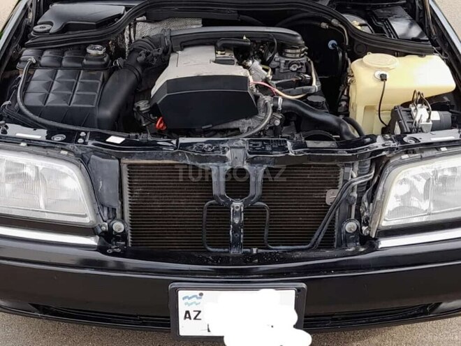 Mercedes C 230 1997, 370,000 km - 2.3 л - Qazax