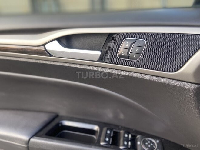 Ford Fusion 2013, 183,820 km - 1.5 l - Gəncə