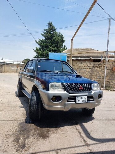 Mitsubishi L200 2003, 426,600 km - 2.5 l - Bakı
