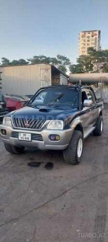 Mitsubishi L200 2003, 426,600 km - 2.5 l - Bakı