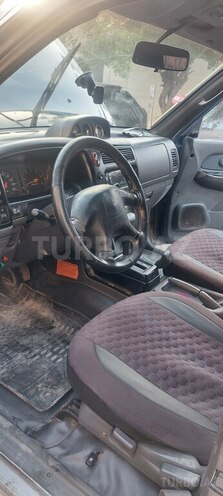 Mitsubishi L200 2003, 426,600 km - 2.5 l - Bakı