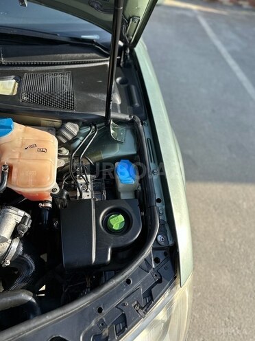 Volkswagen Passat 2003, 181,000 km - 1.8 л - Bakı