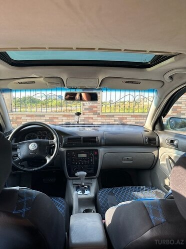 Volkswagen Passat 2003, 181,000 km - 1.8 л - Bakı