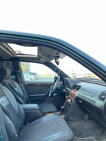 Mercedes C 280 1995, 224,000 km - 2.8 l - Sumqayıt
