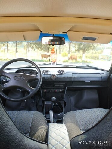 LADA (VAZ) 2106 1989, 130,000 km - 1.3 l - Astara