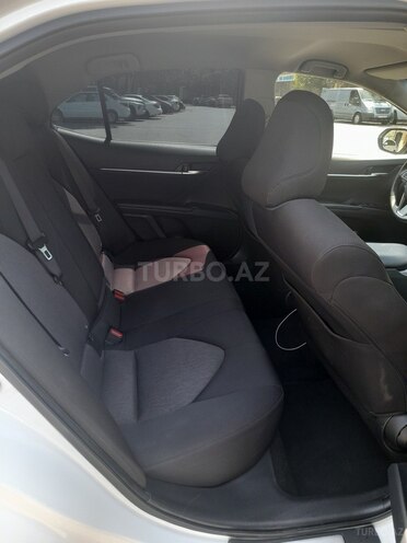 Toyota Camry 2018, 118,070 km - 2.5 l - Bakı