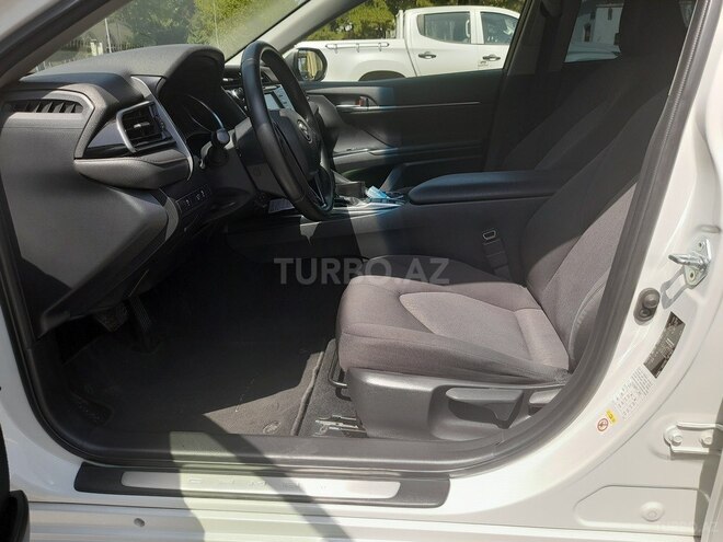 Toyota Camry 2018, 118,070 km - 2.5 l - Bakı