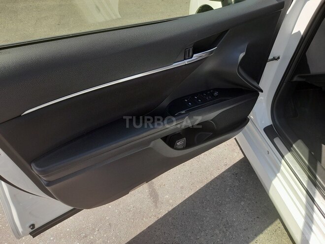 Toyota Camry 2018, 118,070 km - 2.5 l - Bakı