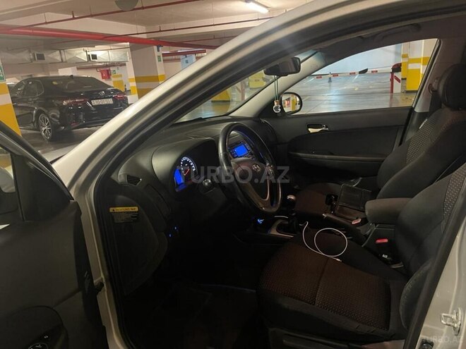Hyundai i30 2008, 189,000 km - 1.6 l - Bakı