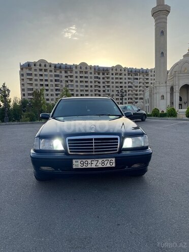 Mercedes C 200 1999, 322,000 km - 2.0 l - Bakı