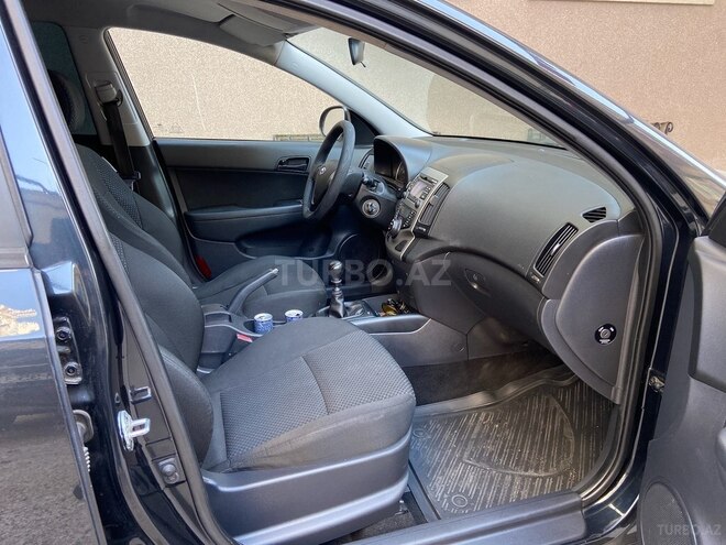 Hyundai i30 2009, 195,000 km - 1.6 l - Bakı