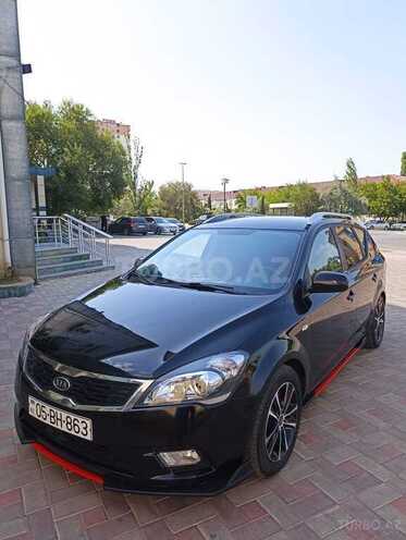 Kia Ceed 2010, 215,000 km - 1.6 l - Sumqayıt