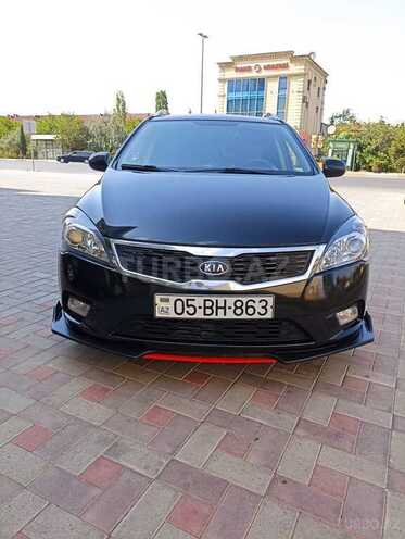 Kia Ceed 2010, 215,000 km - 1.6 l - Sumqayıt