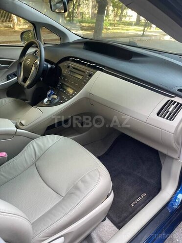 Toyota Prius 2011, 218,500 km - 1.8 l - Bakı