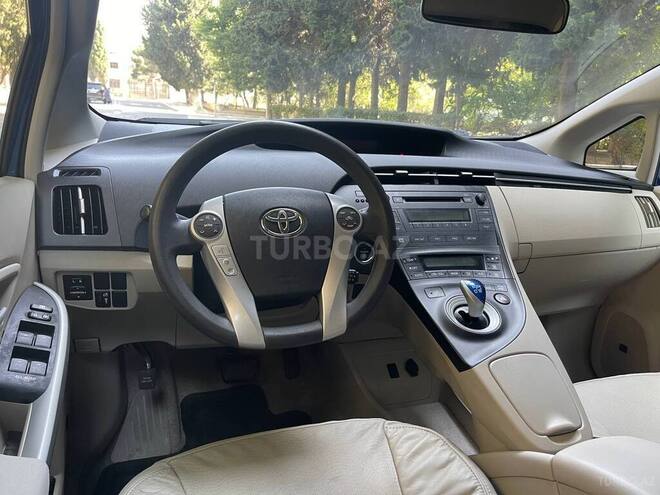 Toyota Prius 2011, 218,500 km - 1.8 l - Bakı