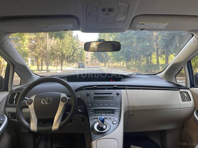 Toyota Prius 2011, 218,500 km - 1.8 l - Bakı